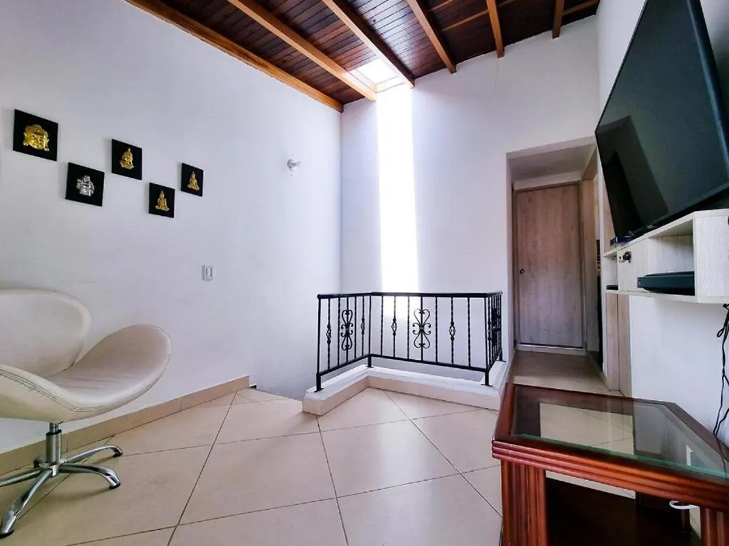 Bonita Casa A 17 Minutes From The Airport Apartment Rionegro Colombia