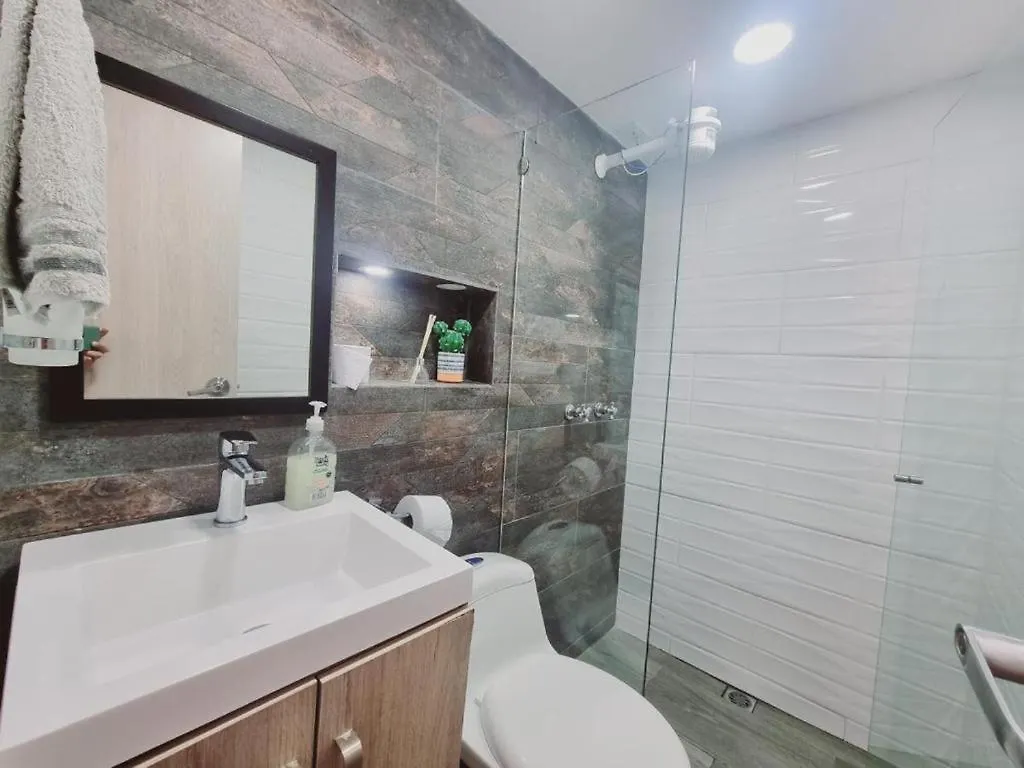 Bonita Casa A 17 Minutes From The Airport Apartment Rionegro 0*,  Colombia
