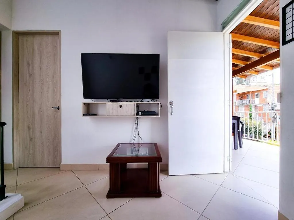 Bonita Casa A 17 Minutes From The Airport Apartment Rionegro Colombia